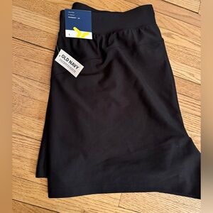 Old Navy High-Rise PowerSoft Skort – Black – Size L – NWT